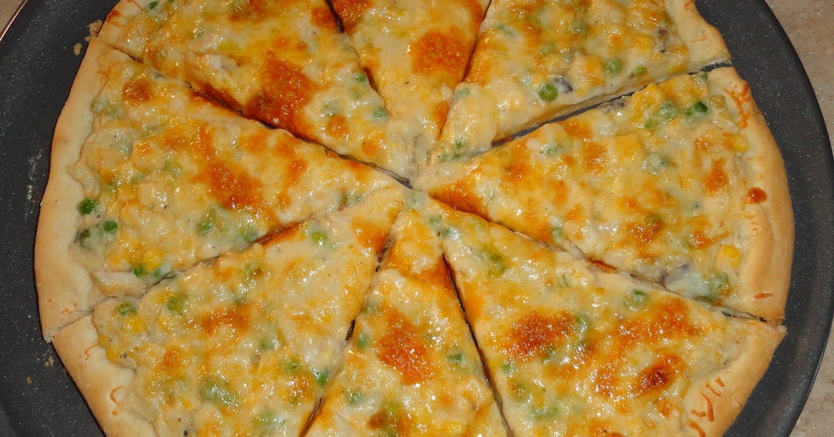 Handmade Happiness Pot Pie Pizza!