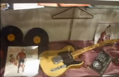 Pin By Monka Rosz On K A L I G R A M Music Guitar Guitar