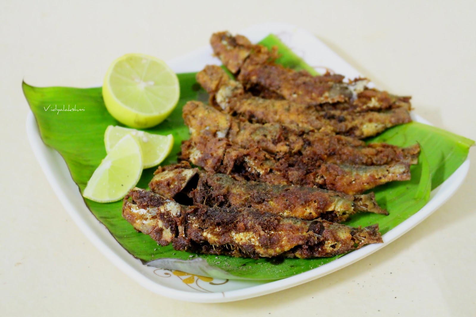 Crispy Fried Sardines/ Poricha Crispy Mathi Meen