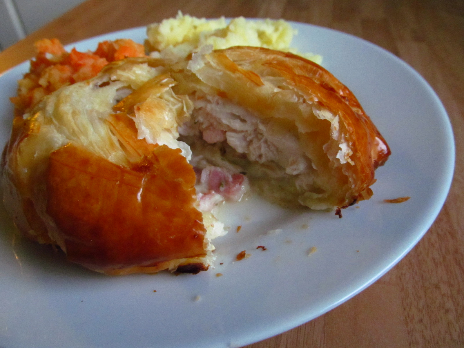 Good Food, Shared Chicken en Croûte