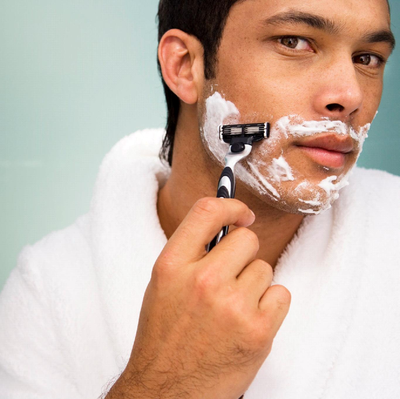 Depilatory waxing expert‘s blog Is waxing better than shaving?