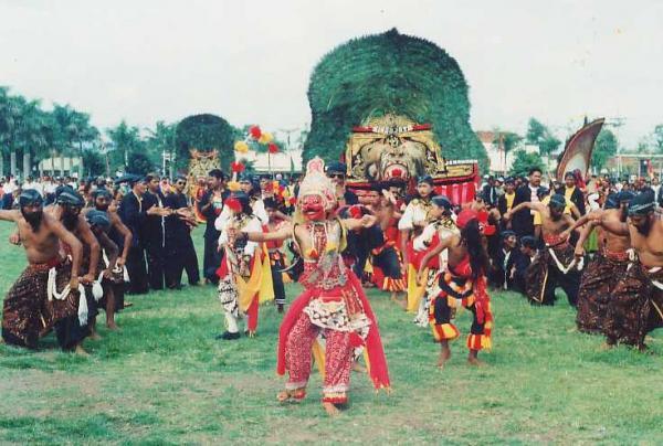 Seni Budaya Paramitha Tari Reog Ponorogo