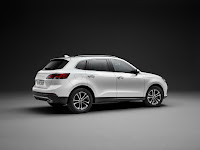 2015-BorgwardBX7-37.jpg