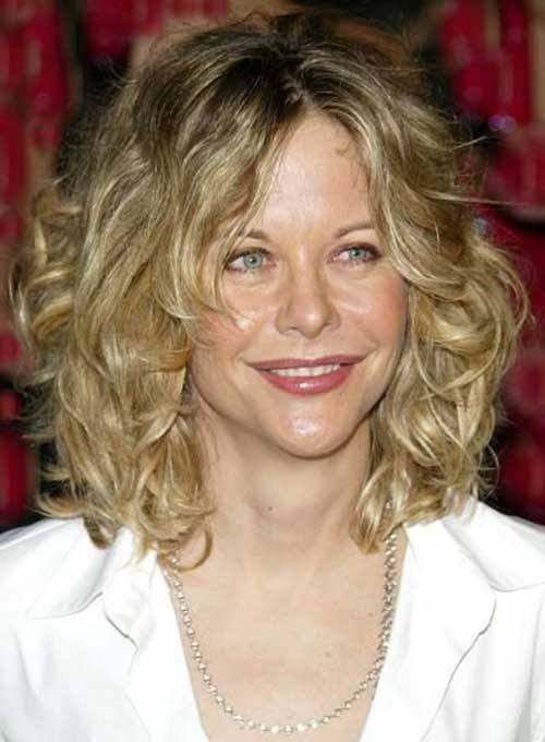 8 New Short Curly Hairstyles For Oval Faces Best Haircuts