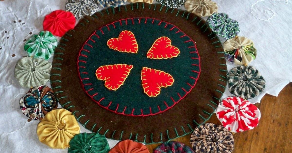 The Country HomeKeeper Felted Wool Penny Rugs For Sale