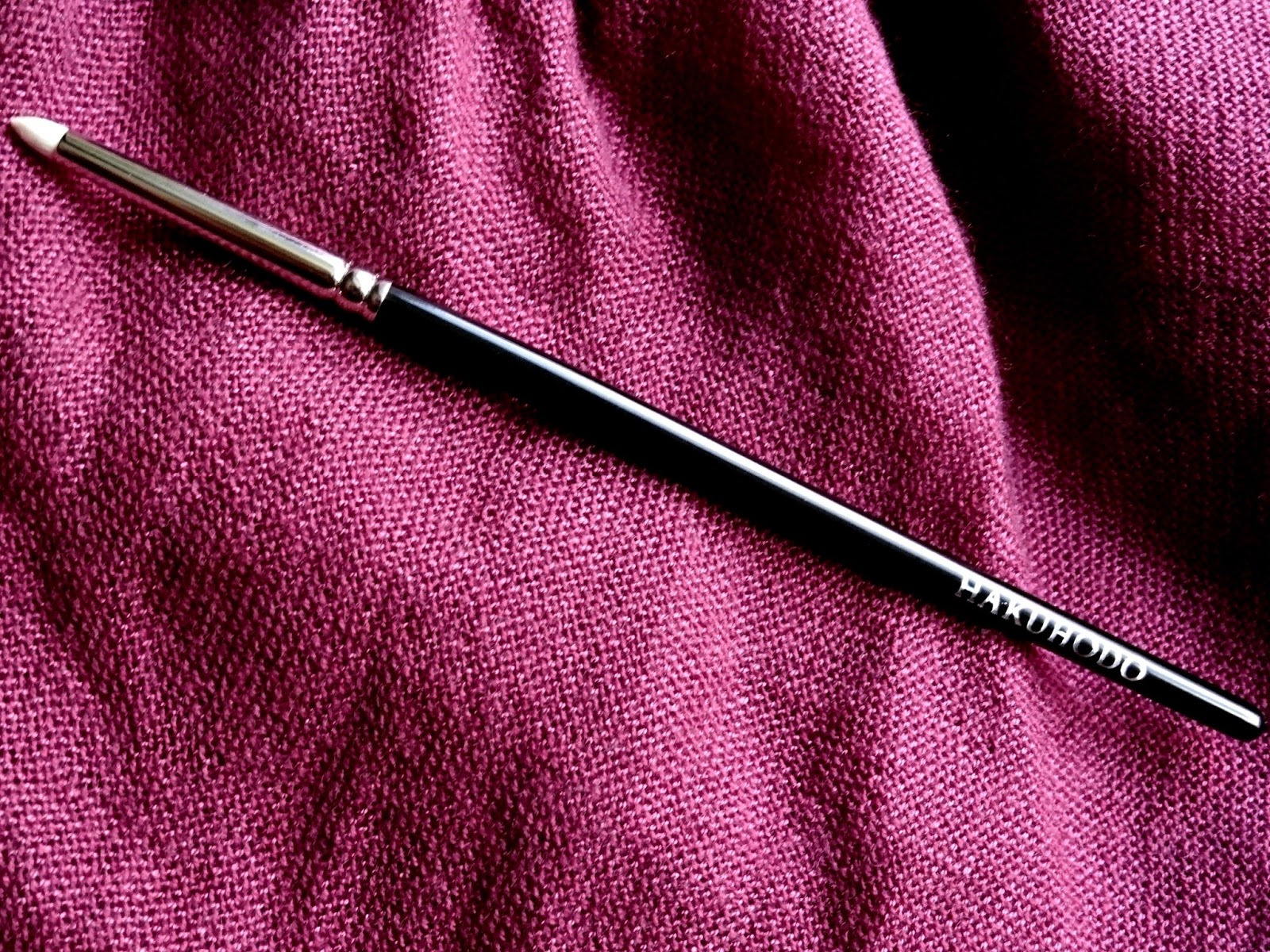 Makeup, Beauty and More Hakuhodo G5515BkSL Pointed Eye Shadow Brush