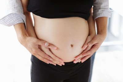 Khám thai định kì ít nhất là 3 lần trong suốt quá trình mang thai