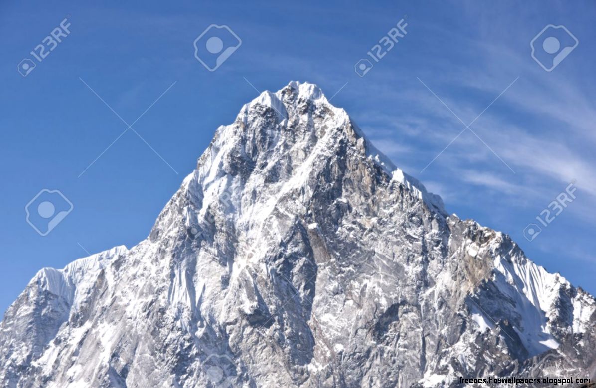 Snow Covered Mountain Peak Arakam Tse 6423m High In The Snow Covered Mountain Peak Arakam Tse 6423m High In The