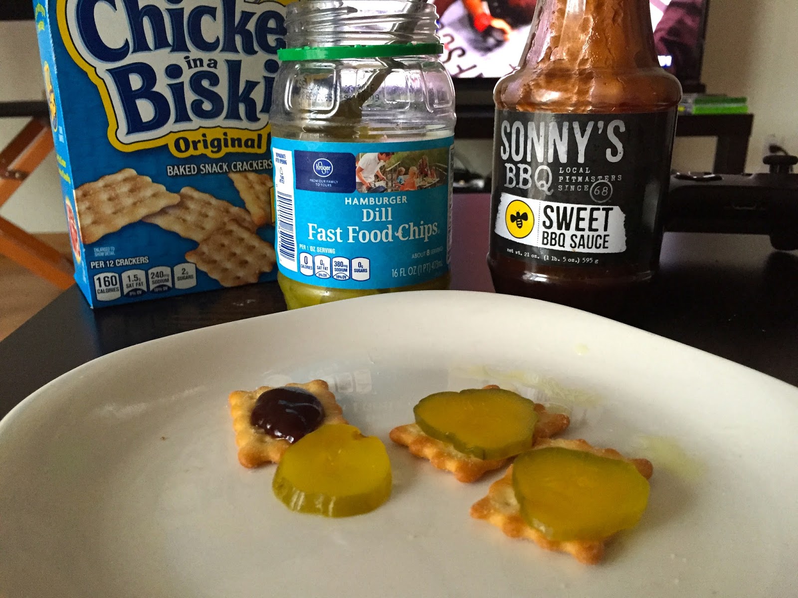 Junk Food Jones Chicken in a Biskit