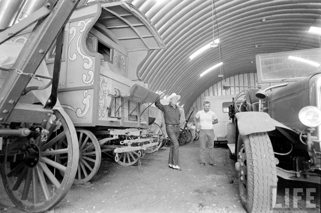 Just A Car Guy: Gene Autry found this Moreland built fire truck once