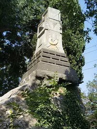 Памятник Головкинскому