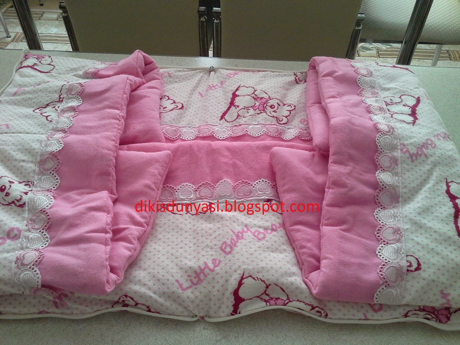 Pembe Meshur Surpriz Yastik Dikis Dikis Anlatim Dikis Dersleri Dikis Videolari Dikis Ogreniyorum Dikis Blogu Moda Kadin