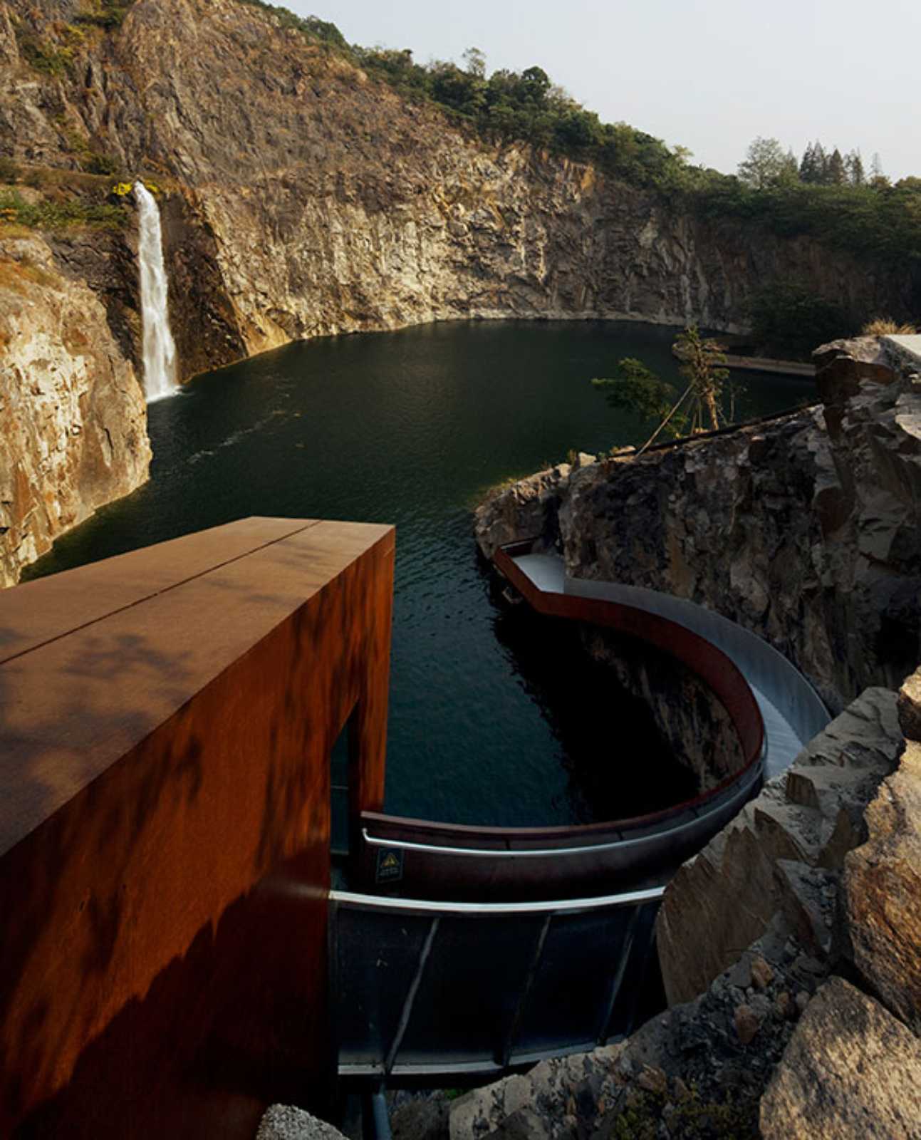 QUARRY GARDEN BY THUPDI & TSINGHUA UNIVERSITY A As Architecture