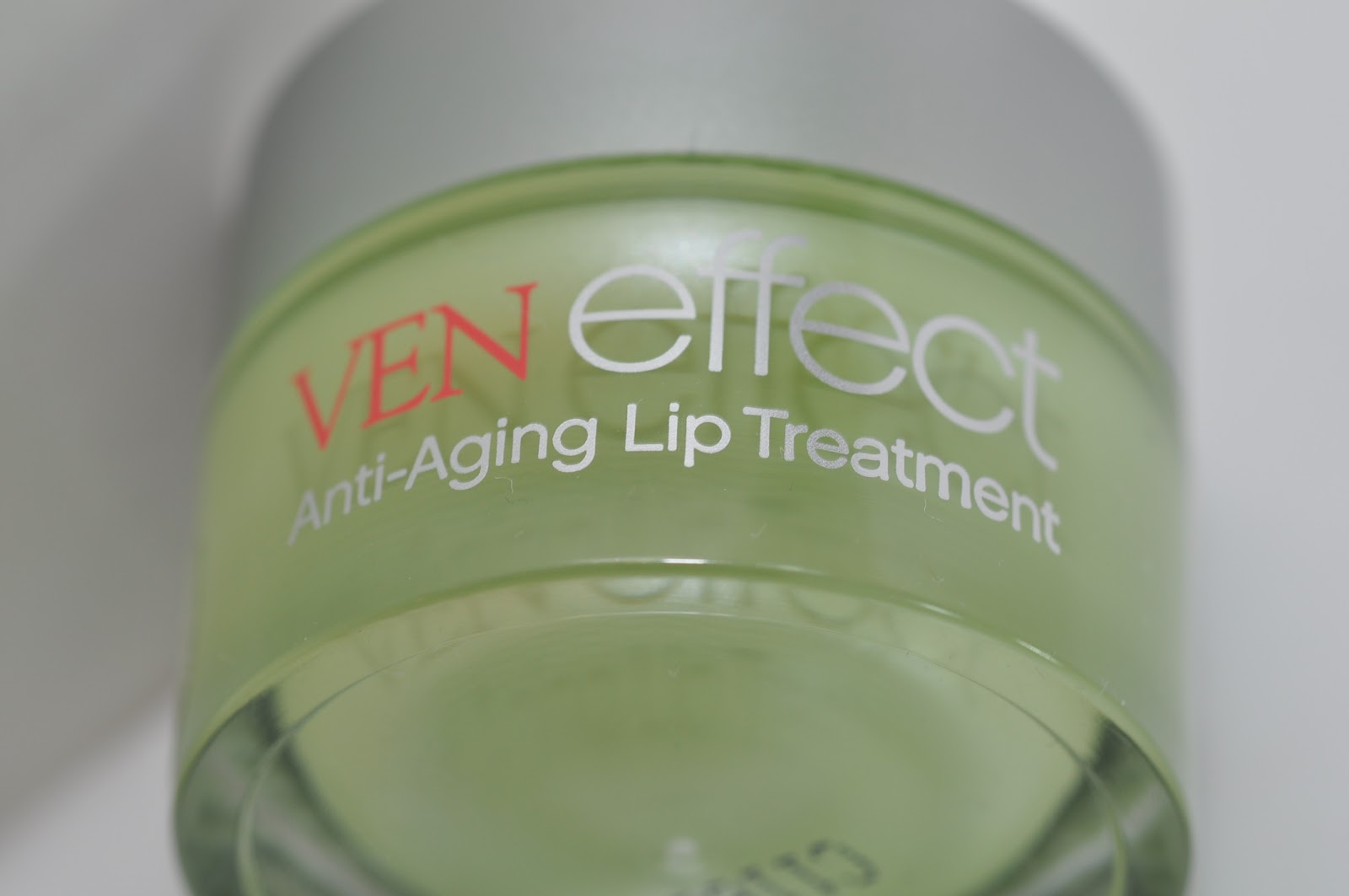 VENeffect AntiAging Lip Treatment Review The Shades Of U