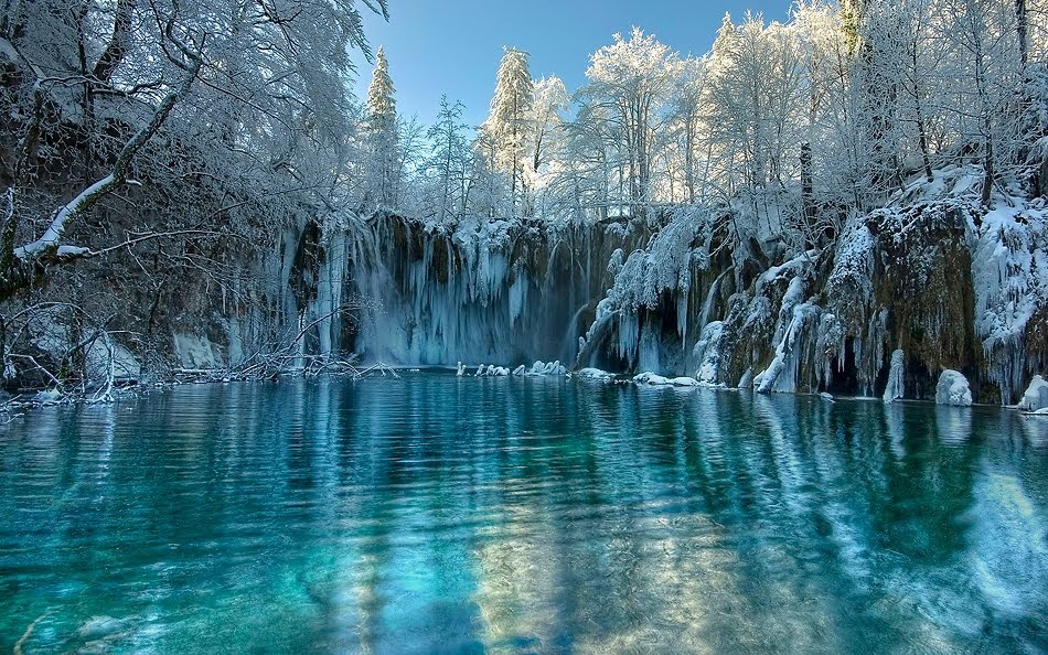 frozen waterfall 2021 frozen waterfall 2021