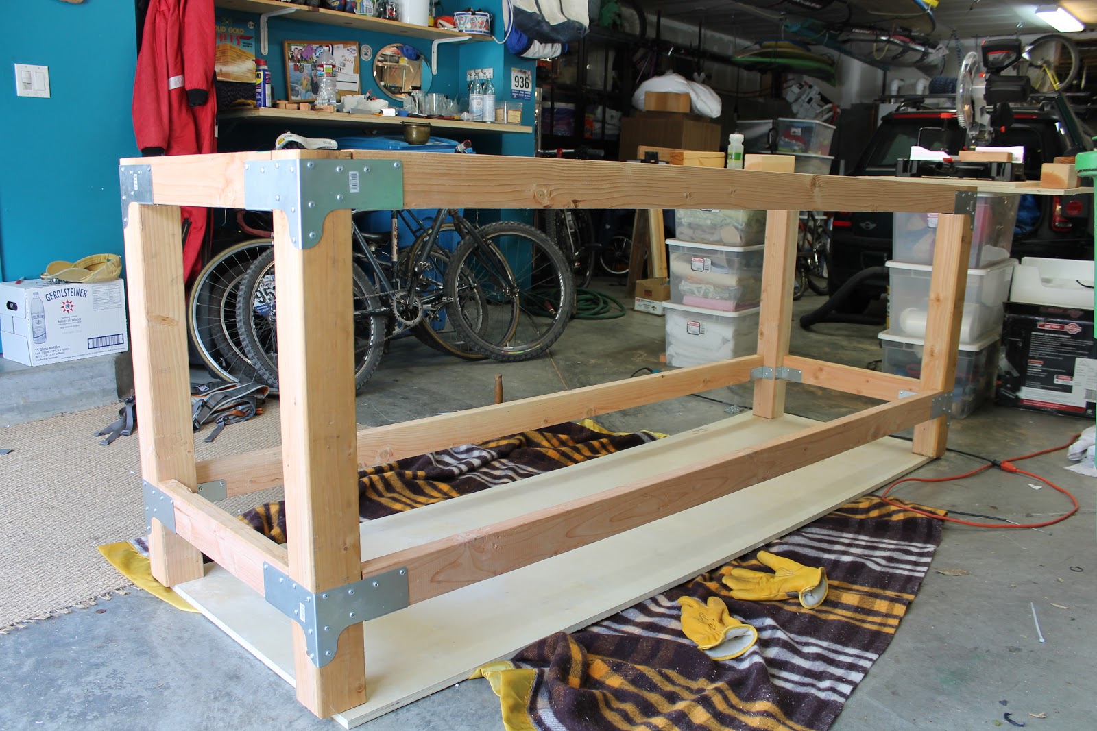 Diy Garage Workbench Plans The workbench is made up of