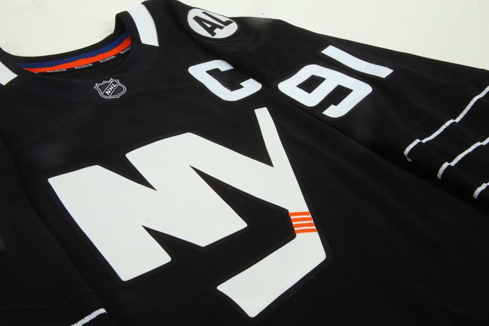 Leaked Brooklyn Nets Uniform Has New Jersey Flair [LOOK]