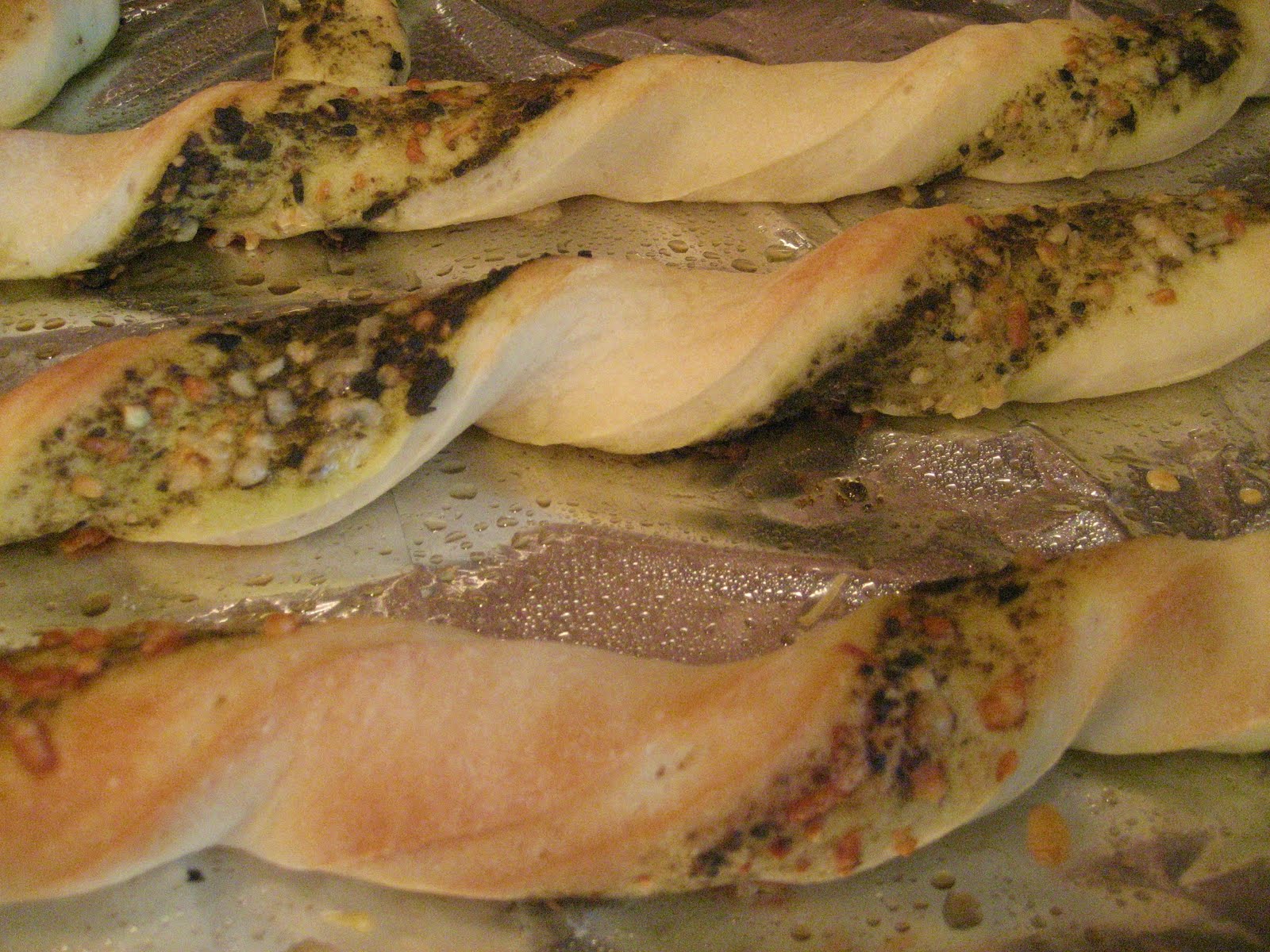 Cooking The Day Away 10 minute Pesto Breadsticks....