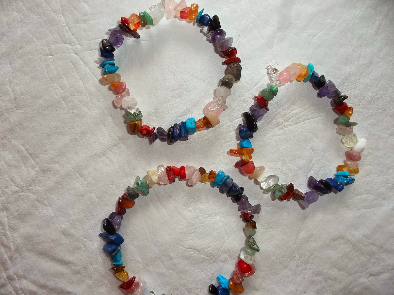 Metafísica Miami: Armonizadores y elixires de gemas y cristales de luz