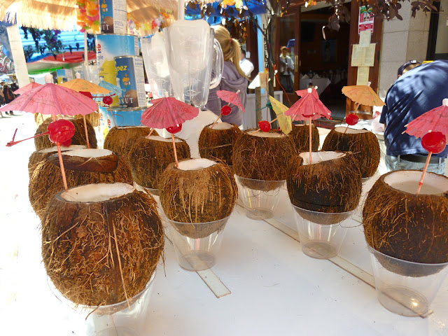 coconut-drinks-San-Gennaro-Feast.JPG