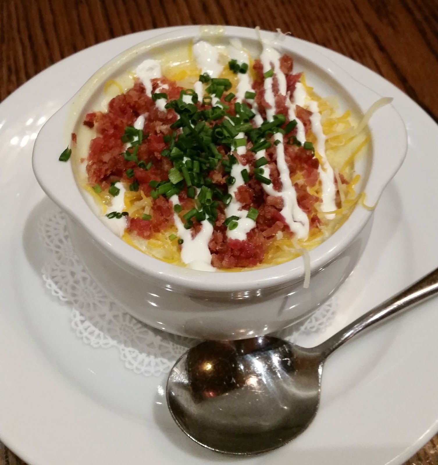 Whatever DeeDee wants, she's gonna get it Delicious Disneyland Food