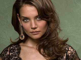 Katie Holmes Latest Wallpapers