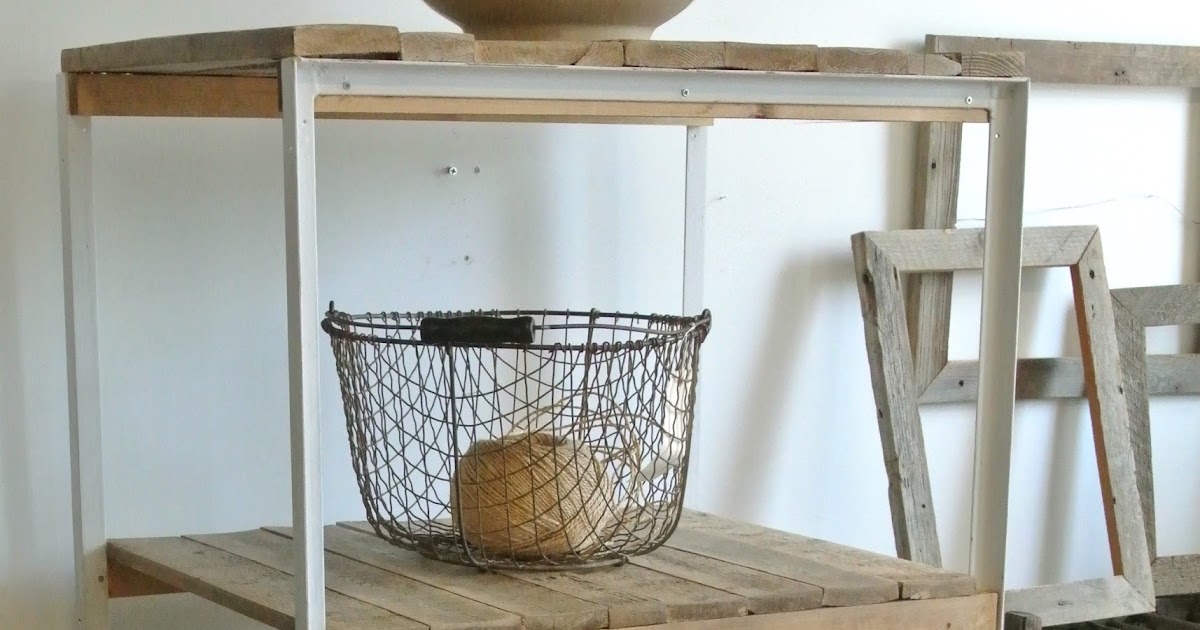 Brookline Street Studio Making Pallets Look like Barn Wood