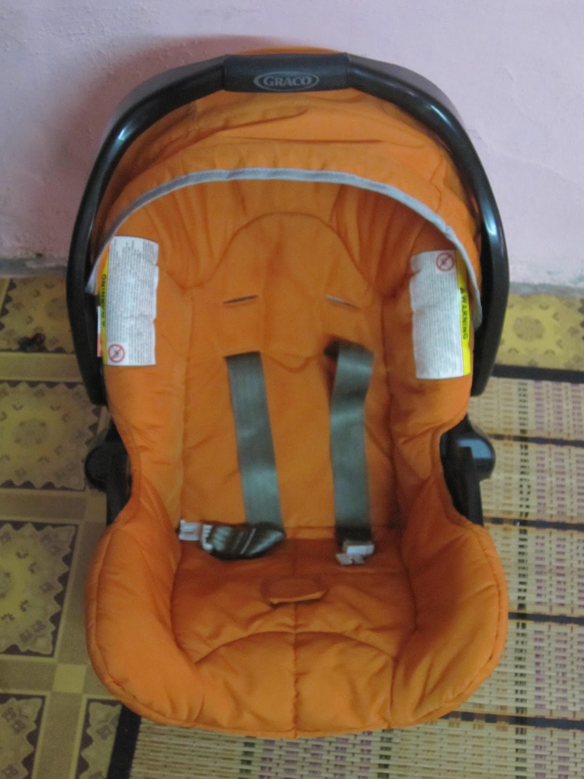 Babydaisyhouse Graco Baby Carrier