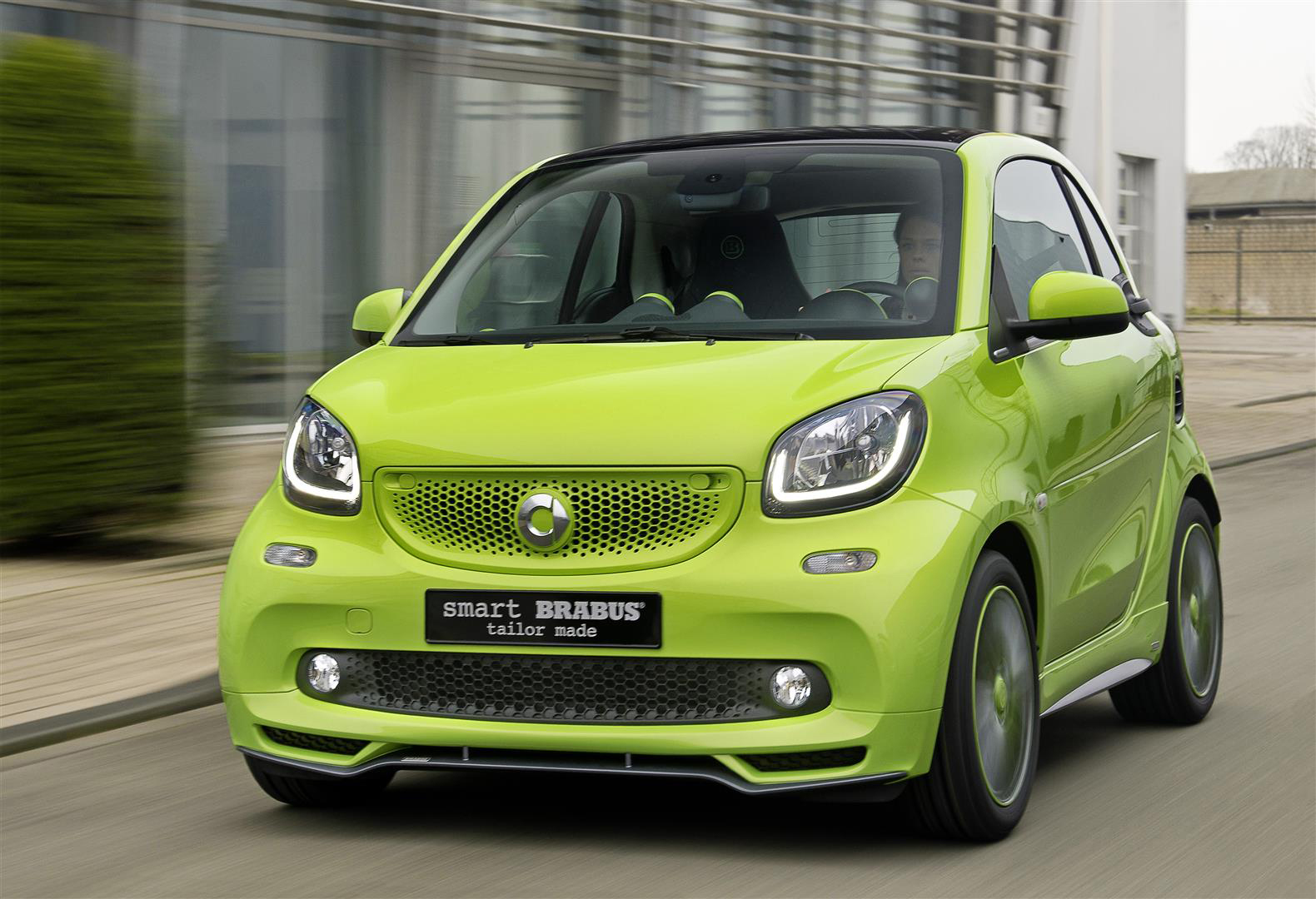 Smart-Brabus-Tailor-Made-1.jpg
