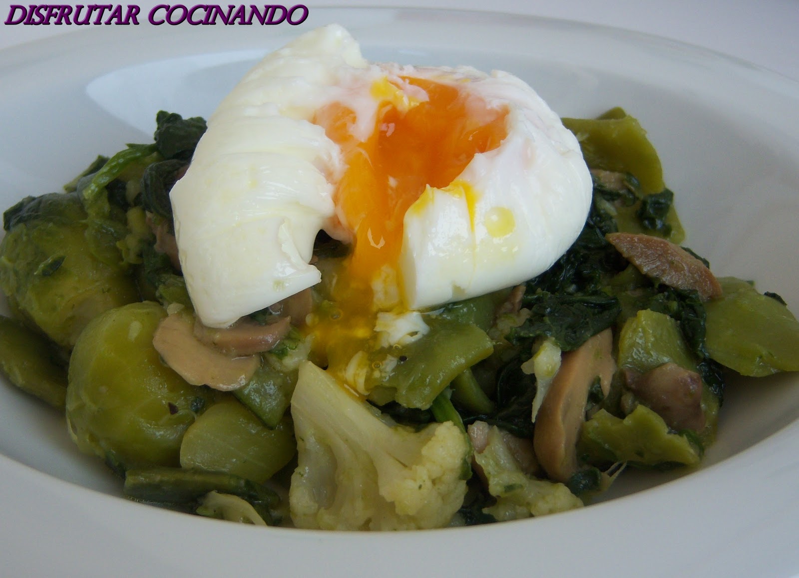Cómo cocinar un huevo poché perfecto - Disfruta & Verdura