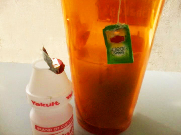 Riehology... D.I.Y. Yakult Green Tea