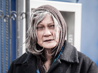 Homeless_Woman.png