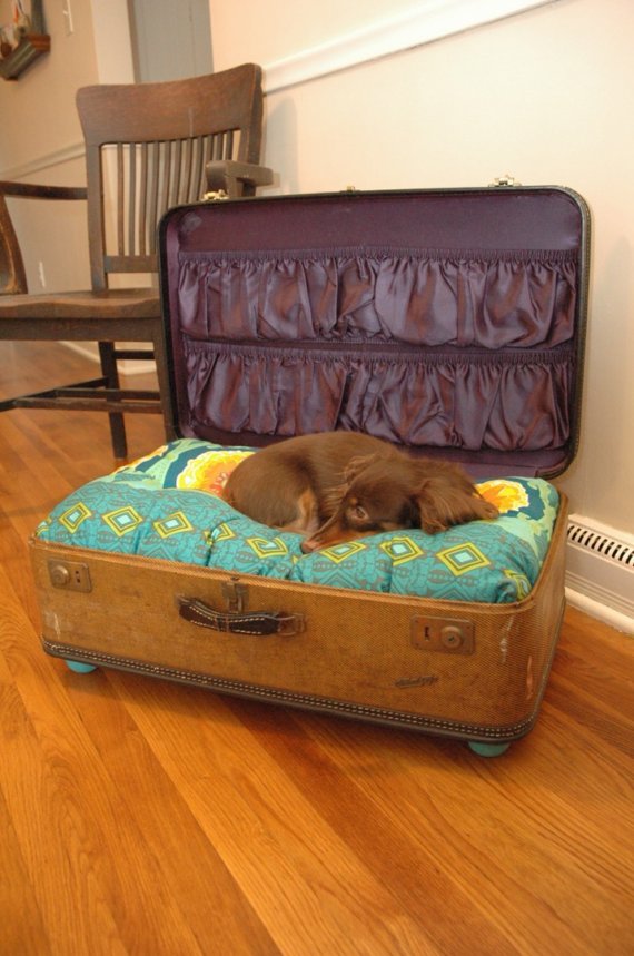 The Dog's Biscuit Vintage Suitcase Dog Bed