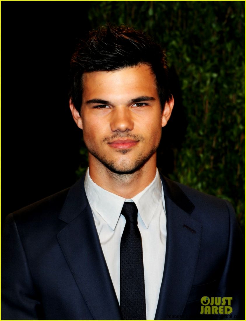 Taylor Lautner Vanity Fair Oscars Party 2013 Photo 2820341 Taylor Lautner Vanity Fair Oscars Party 2013 Photo 2820341