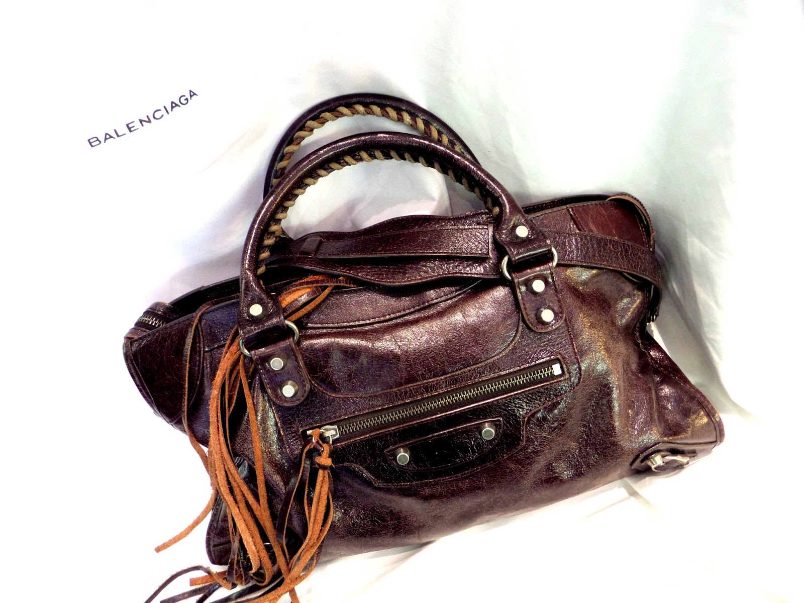 Vancouver Luxury Designer Consignment Shop 二手奢侈品寄卖店 Designer Luxury