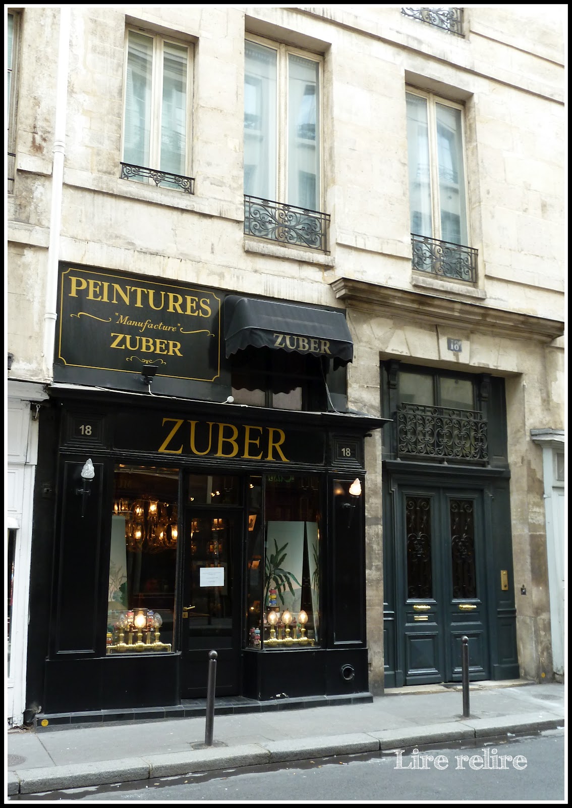 Lire, relire, ne pas lire... Mystère rue des SaintsPères de Claude Izner