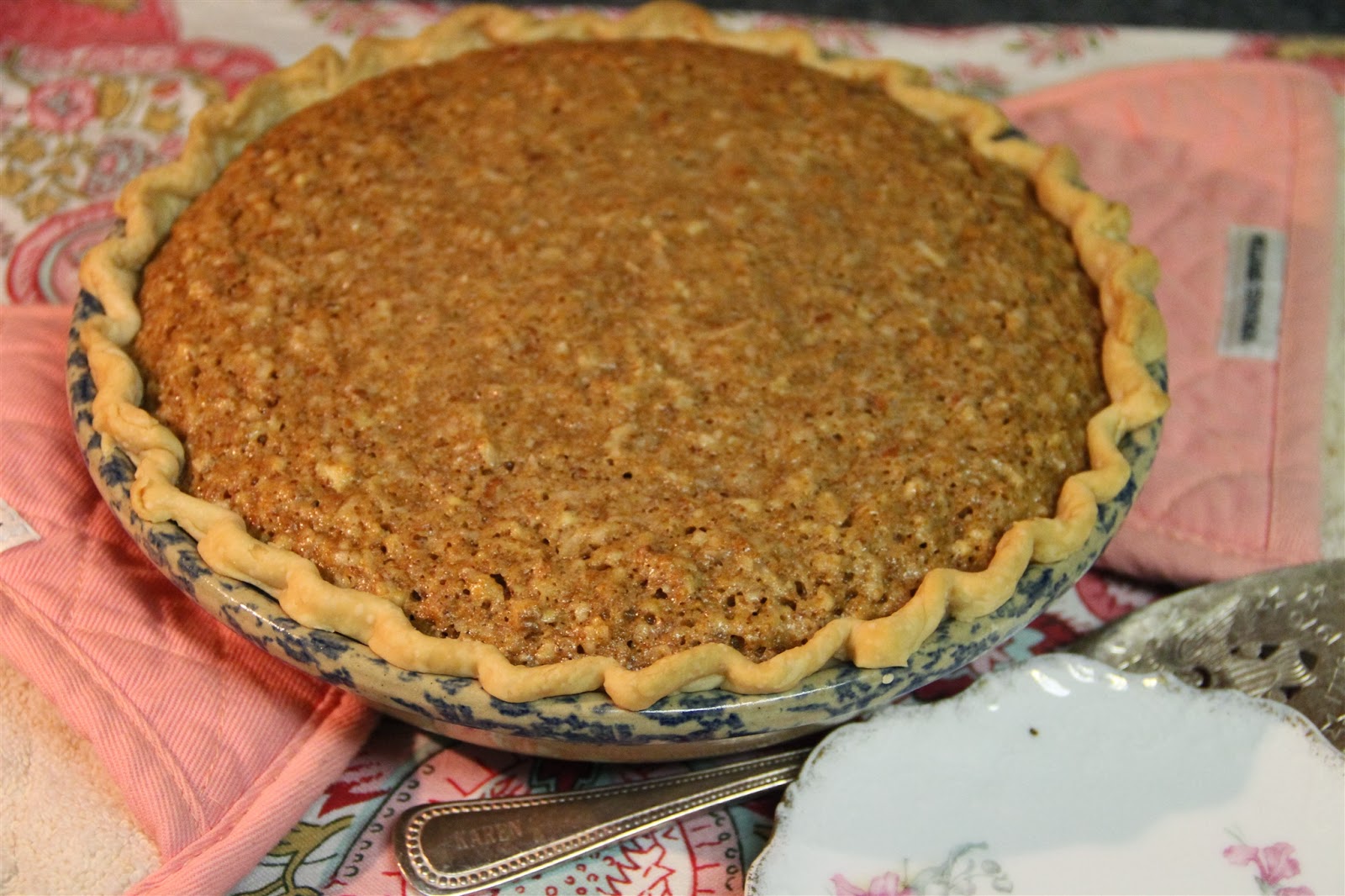 Mother Rabbit sawdust pie for thanksgiving.
