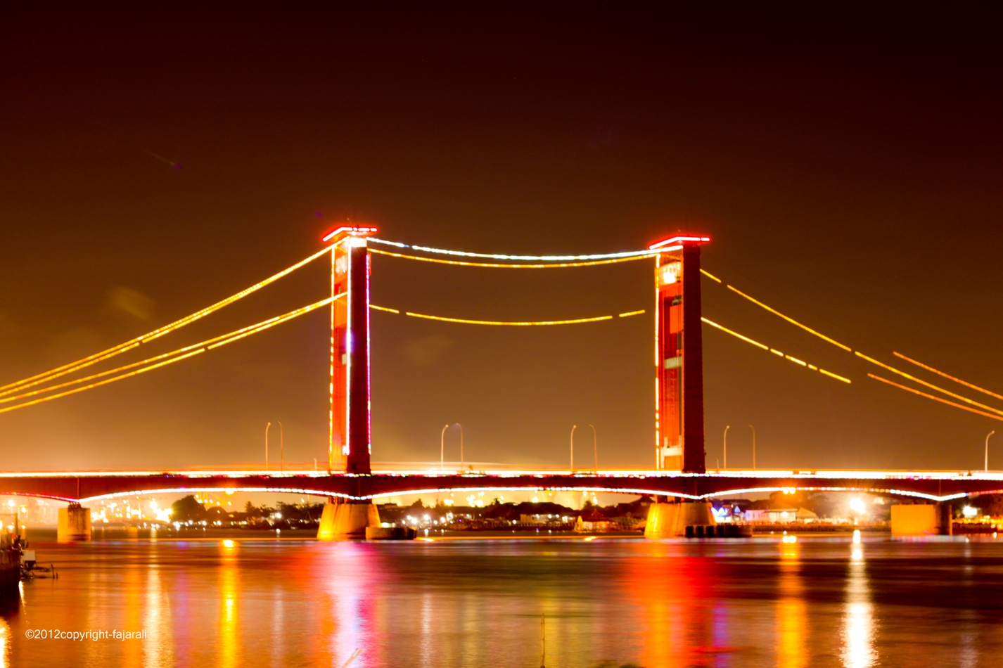 frame of fajarali: Jembatan Ampera (slow speed)