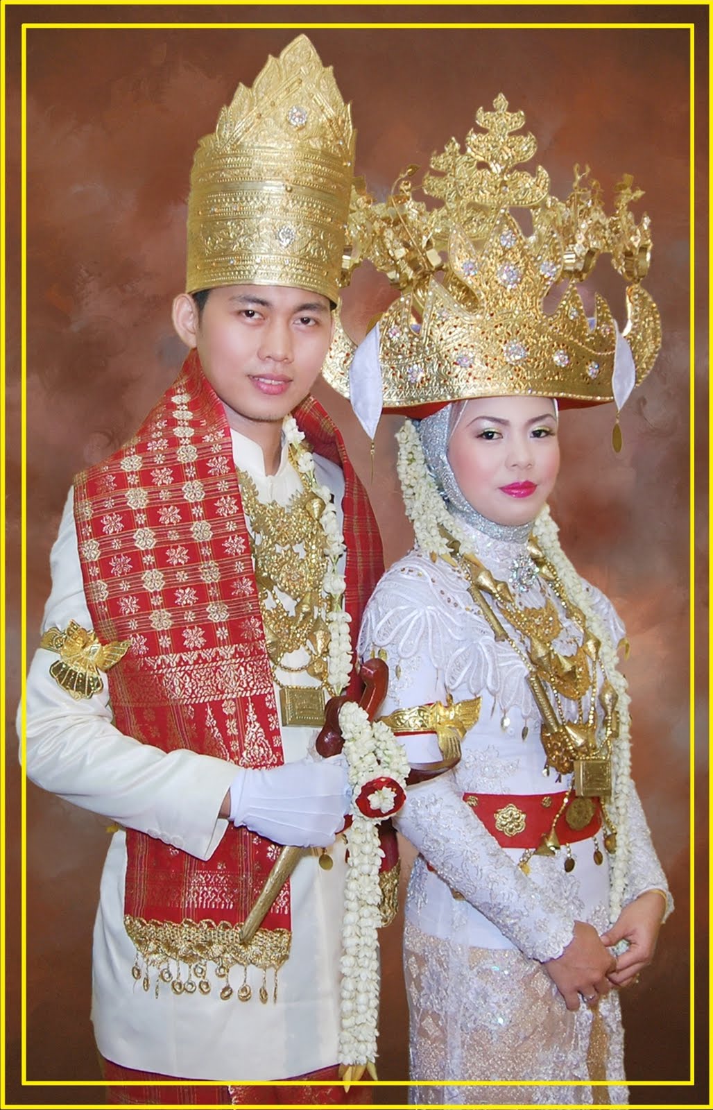Pakaian Adat Tradisional Lampung Wonderful Indonesia
