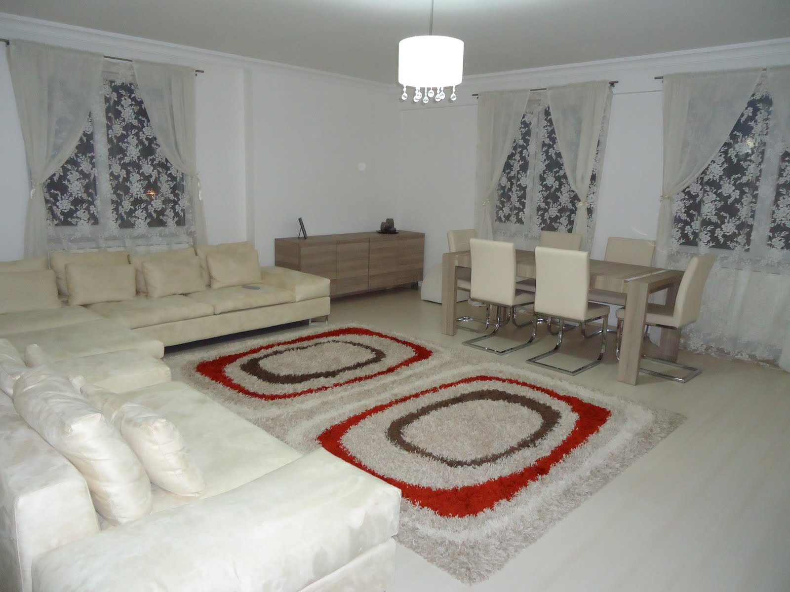 MODAVESAİRE YEMEK ODASI TAKIMI