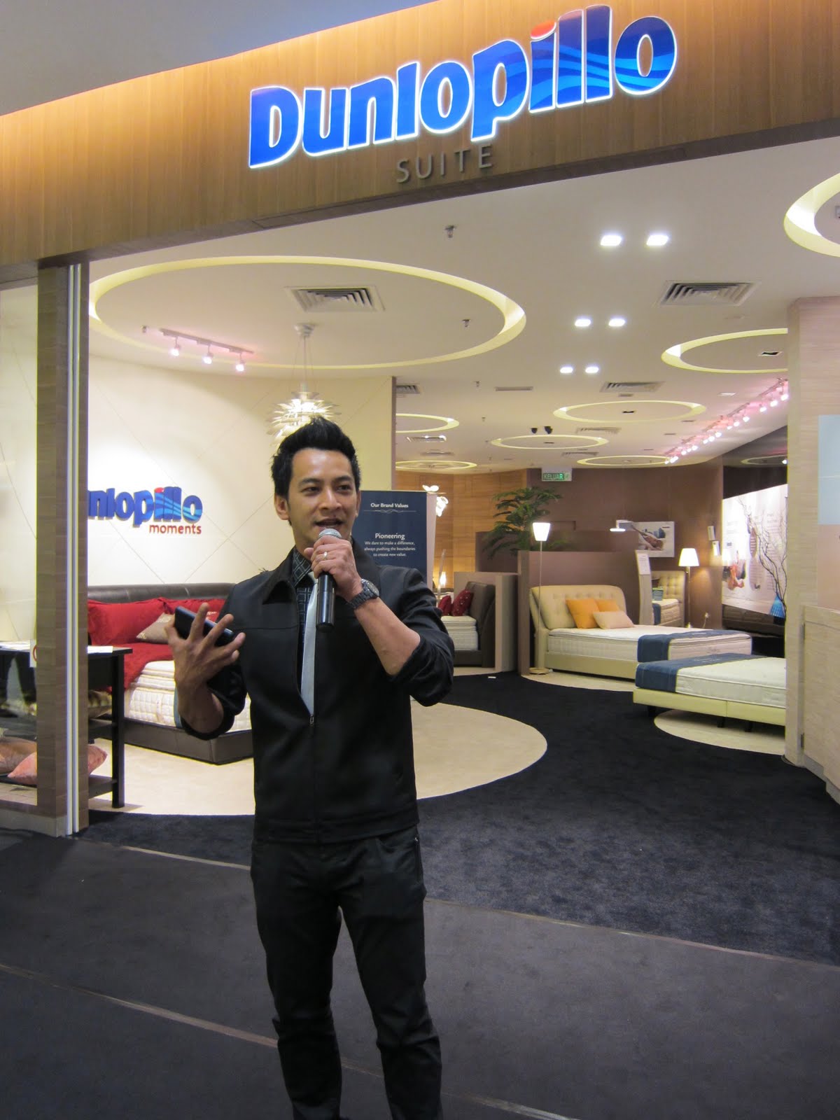 Abang Naz