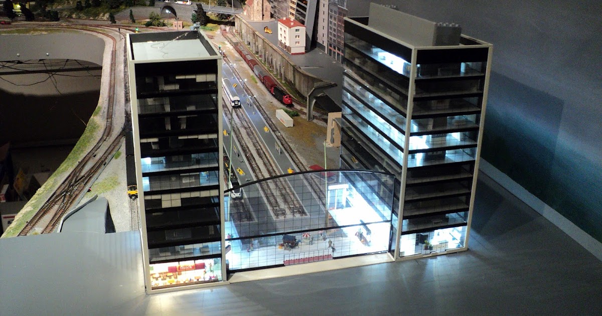 quinntopia An N Scale blog The Terminal Station! Interior Details!