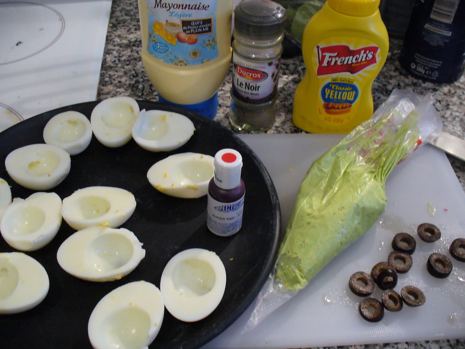 Recipe Shoebox Deviled Egg Eyeballs