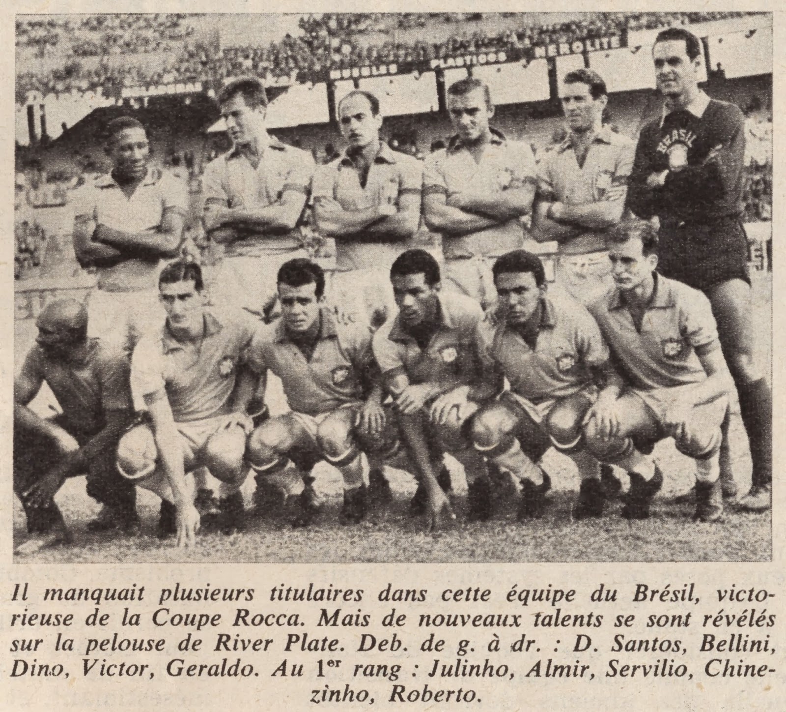 Сборная Бразилии перед матчем с Аргентиной в Кубке Рока (Алмир - третий слева в певом ряду)