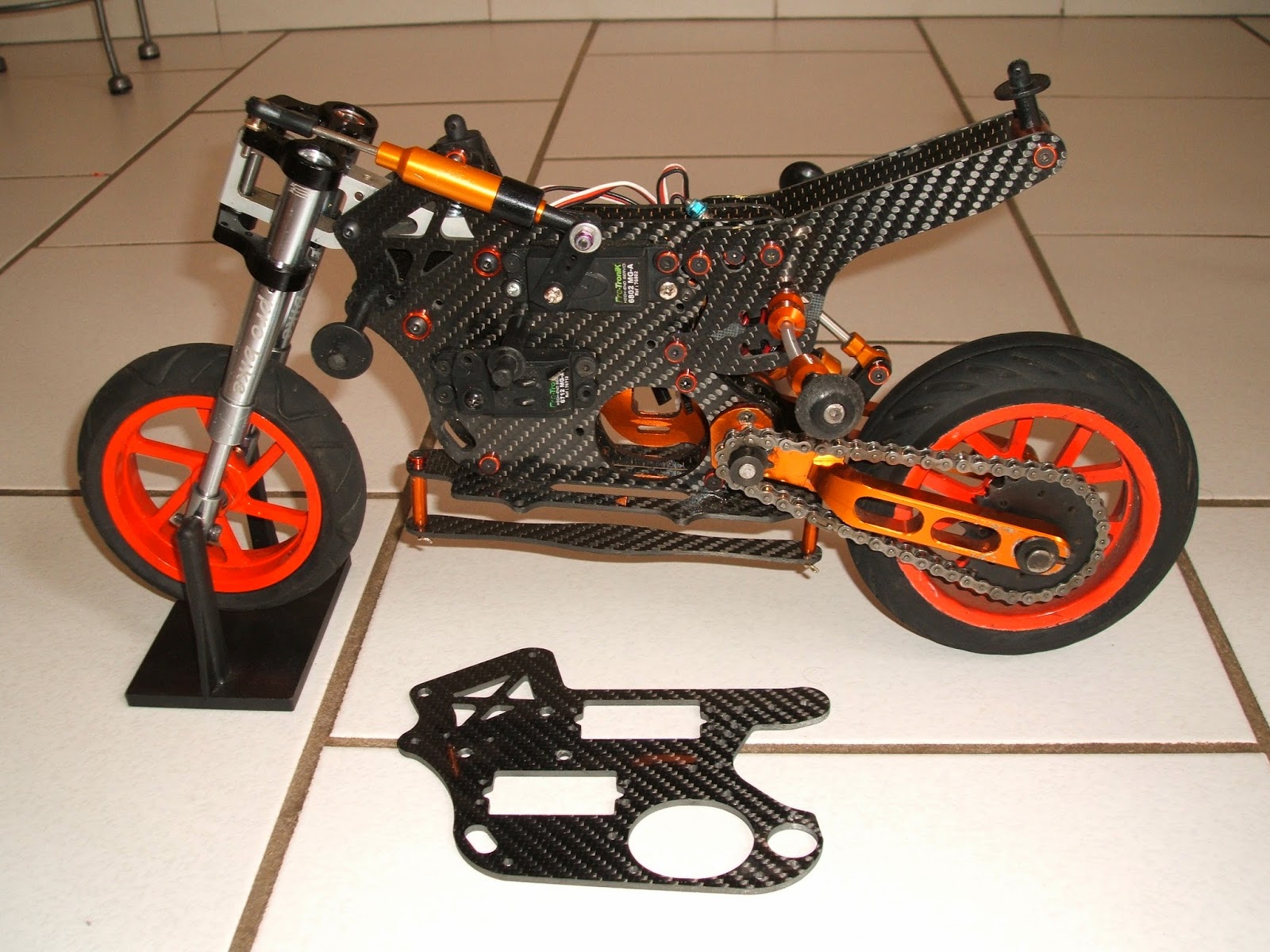 les motos de lalain Modèles RC 1/5