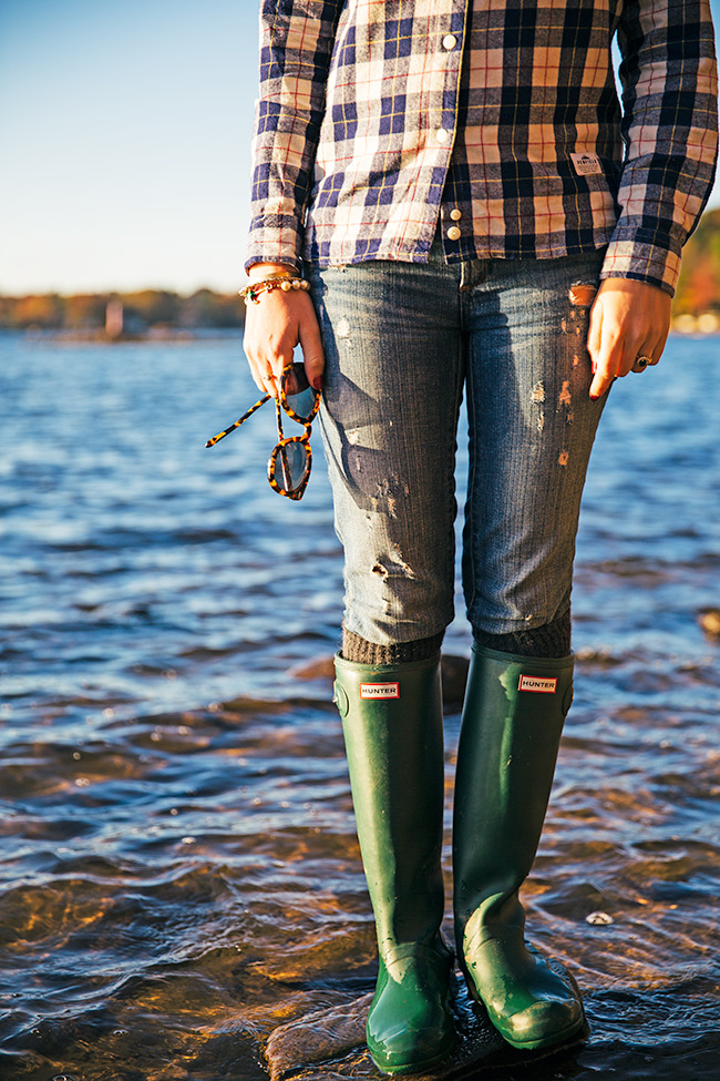 Classy Girls Wear Pearls Canoe to You