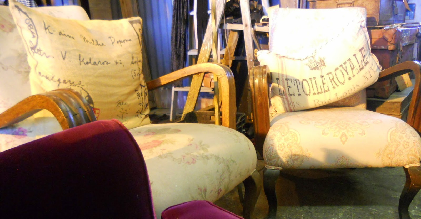 Finding Pretty Again Pajamas and Jam Restaurant / a warm Vintage Experience