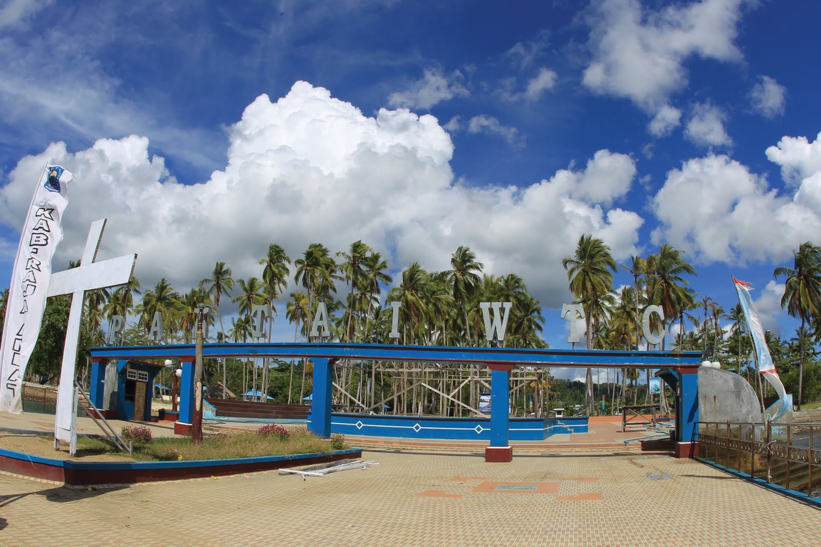 Shelo Soedarjo: Waisai: Mimpi yang Sempurna