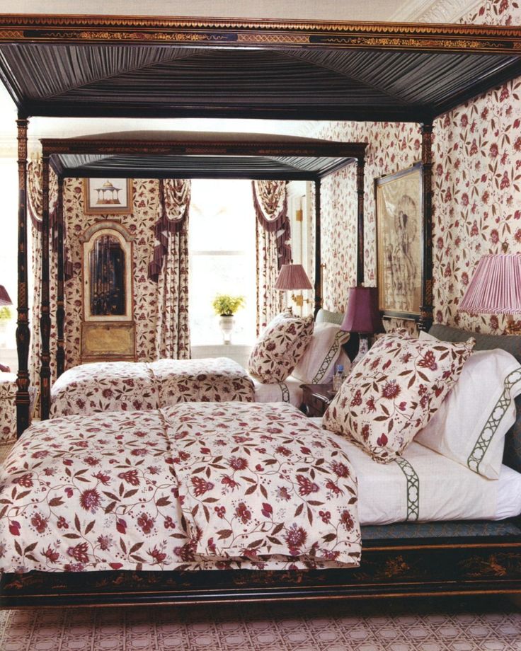Eye For Design Decorating With GrownUp Twin Beds