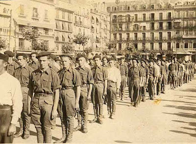 19 de Julio de 1936. El Alzamiento en Navarra  Primeros+requet%C3%A9s+en+Pamplona